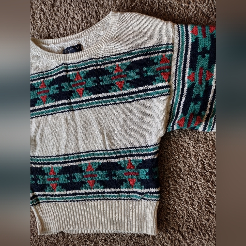 American Eagle Southwestern Aztec Short Sleeve Knit Sweater Small Petite - Picture 3 of 12